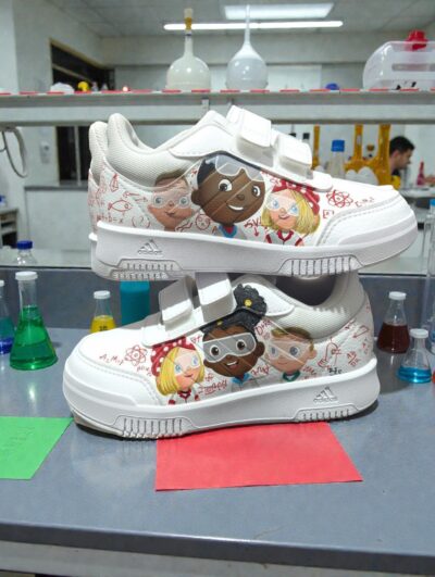 Μικροί Επιστήμονες custom sneakers